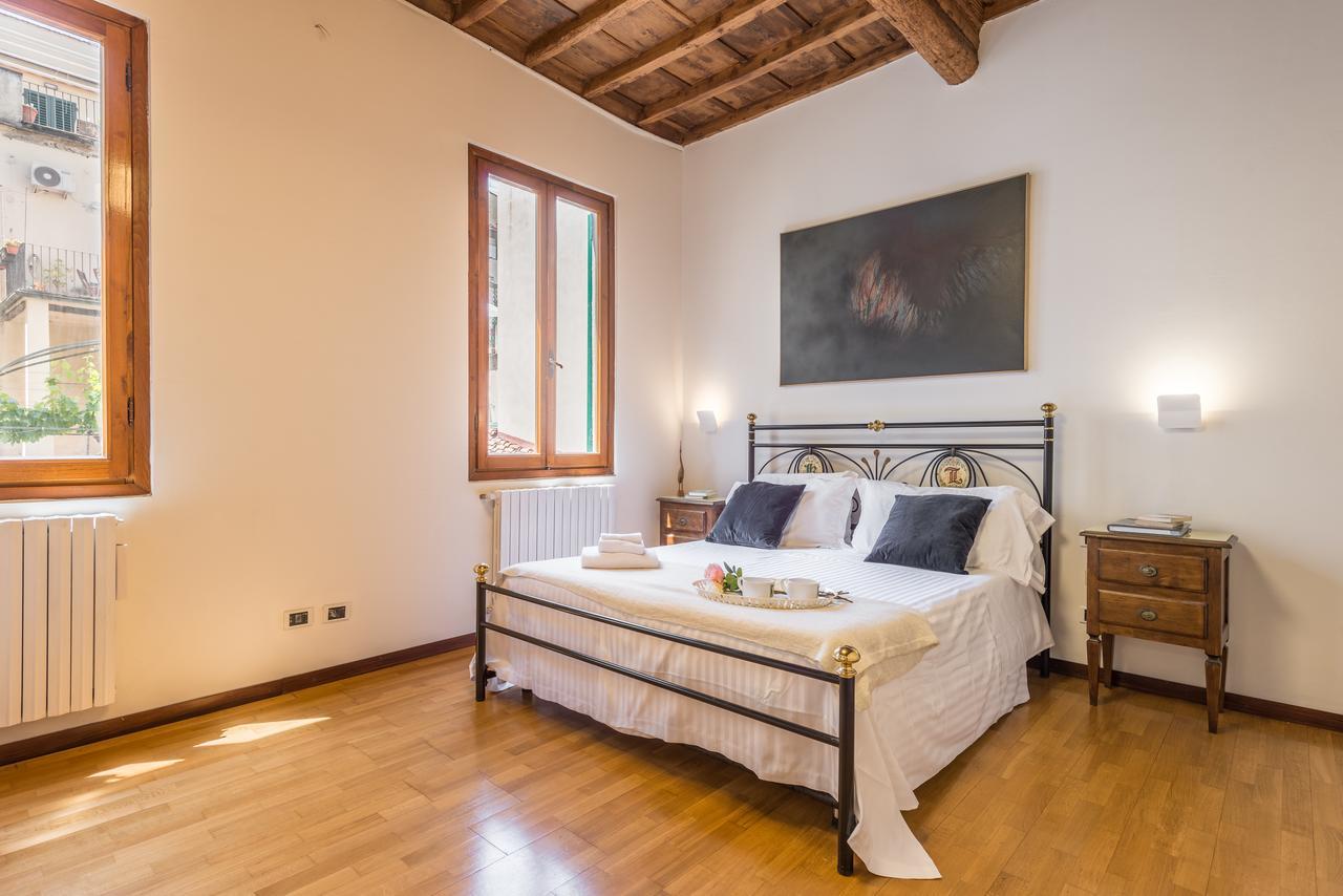 Giulietta By Mmega Apartment Florence Luaran gambar